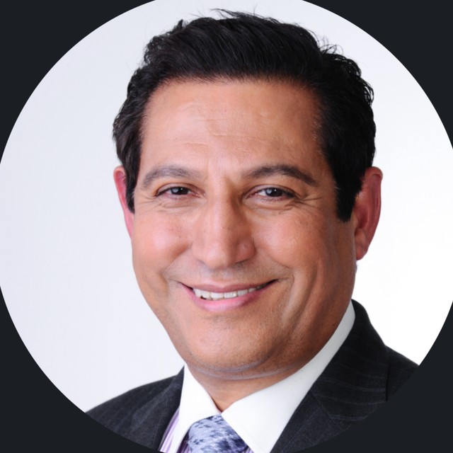 Dr. Ron D'Vari, CFA, Ph.D.